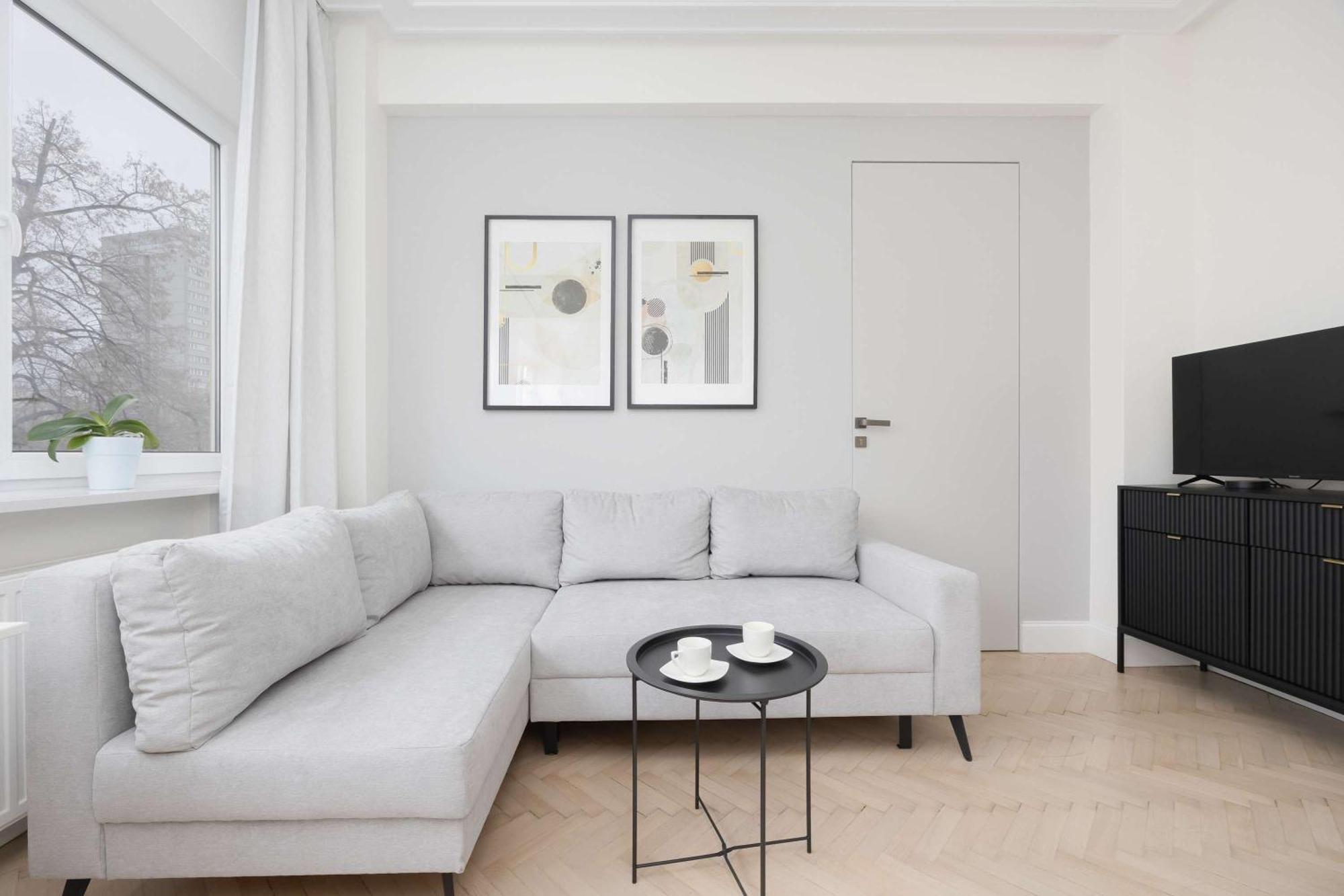 Modern With Air Conditioning In Close To Three Parks By Renters Prestige Apartament Warszawa