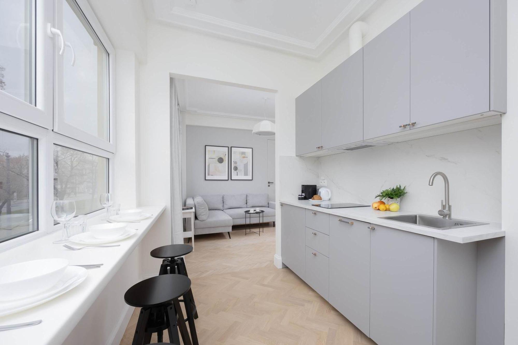 Modern With Air Conditioning In Close To Three Parks By Renters Prestige Apartament
